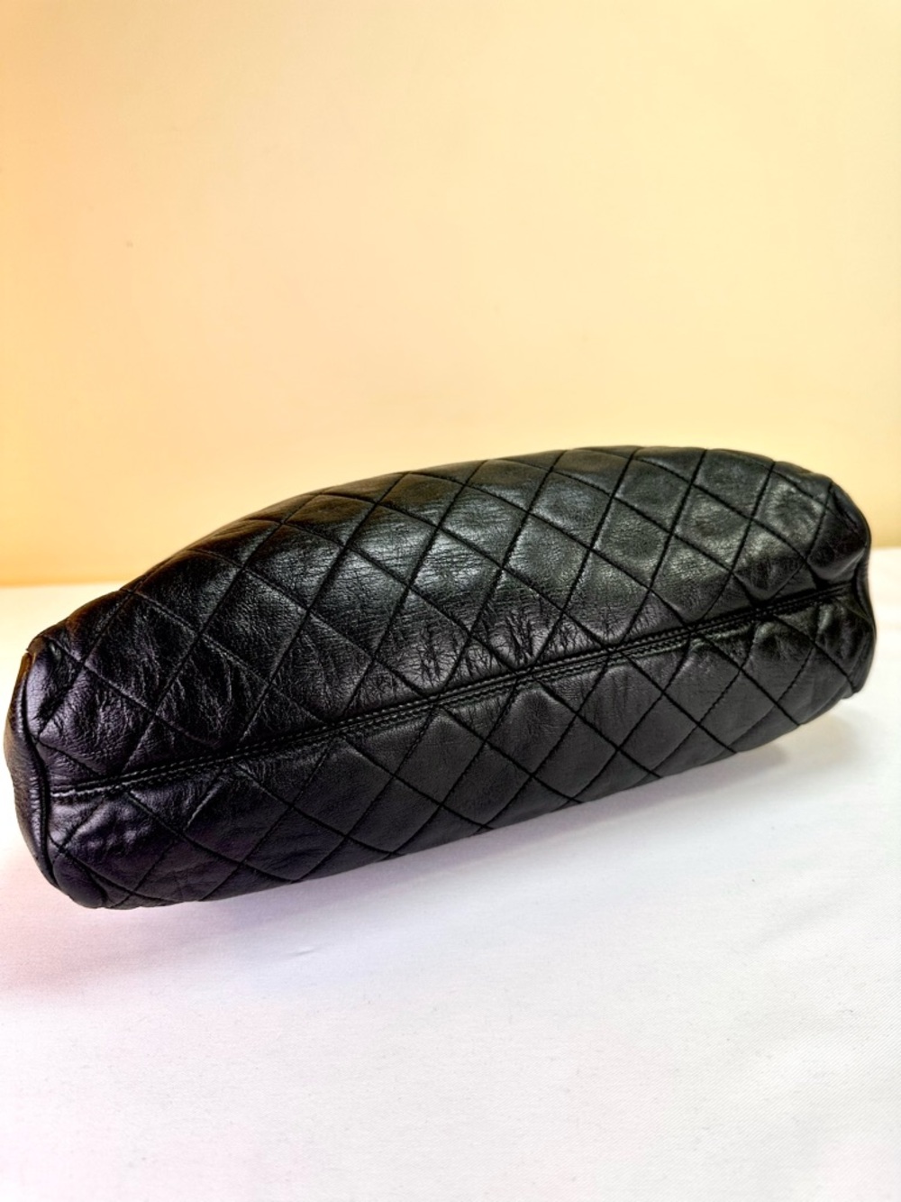 CHANEL CC Lambskin Quilted 24K goldplated HDW shoulder Series #4 1996-1997 COA - Picture 11 of 17